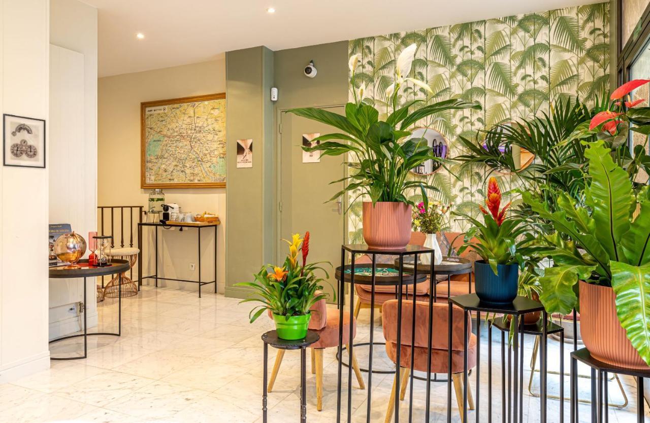 Hotel Ariane Montparnasse By Patrick Hayat Paris Bagian luar foto