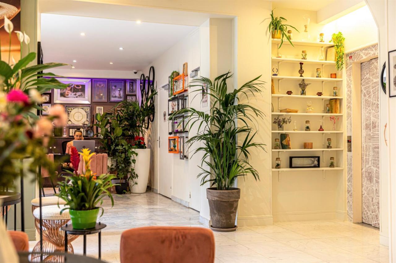 Hotel Ariane Montparnasse By Patrick Hayat Paris Bagian luar foto
