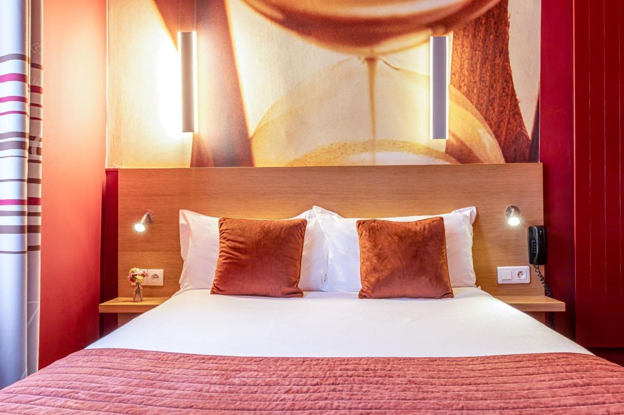 Hotel Ariane Montparnasse By Patrick Hayat Paris Bagian luar foto
