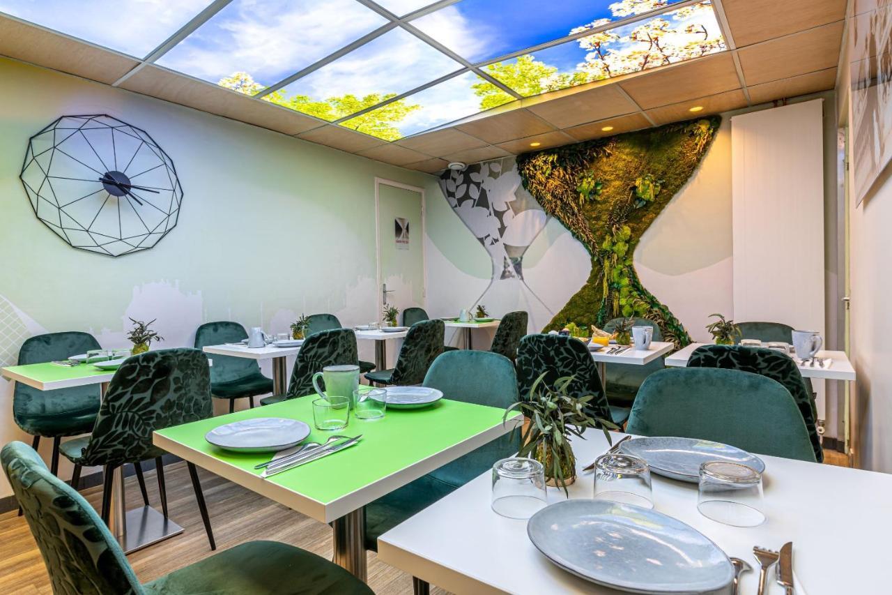 Hotel Ariane Montparnasse By Patrick Hayat Paris Bagian luar foto
